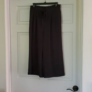 Black cropped pajama-style pants